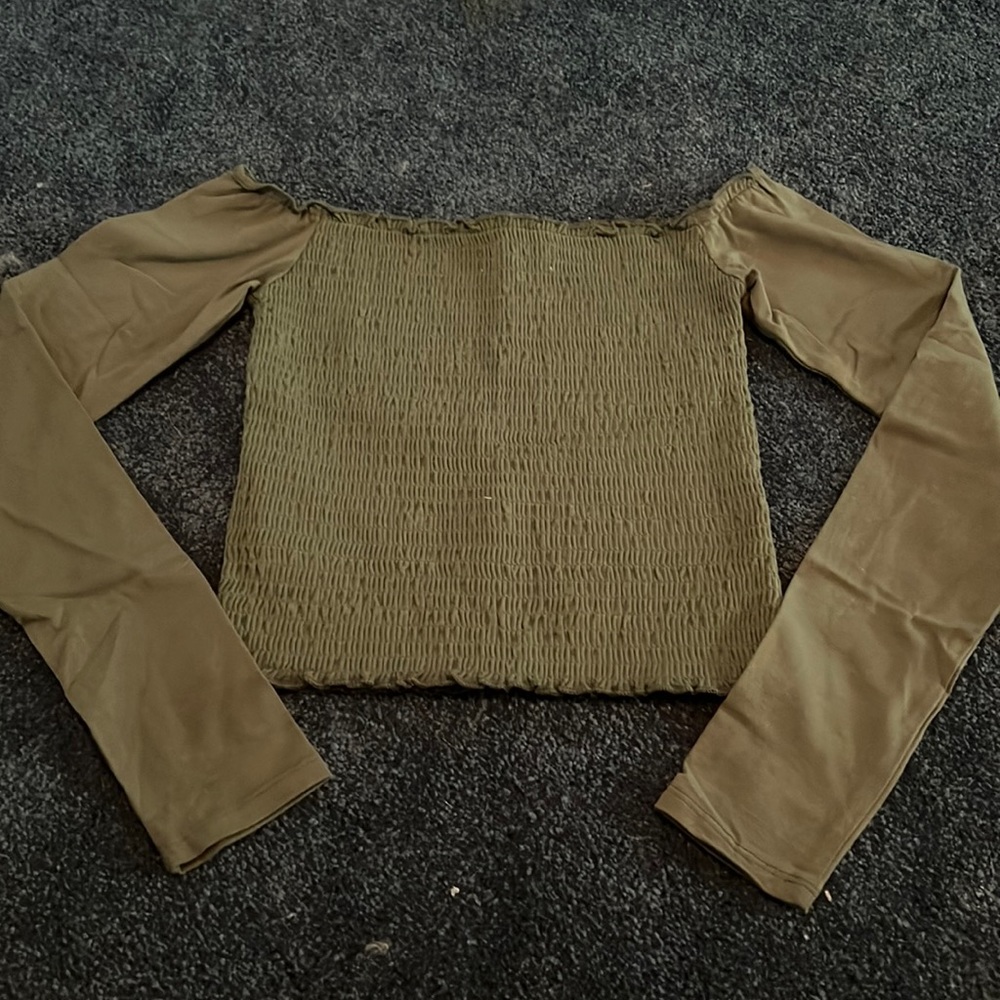 Hollister green stretchy long sleeve size: S